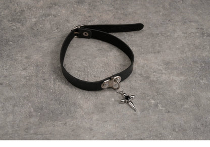 Strange Sugar - Gothic Lolita Choker Faux Leather Heart Pendant Necklace