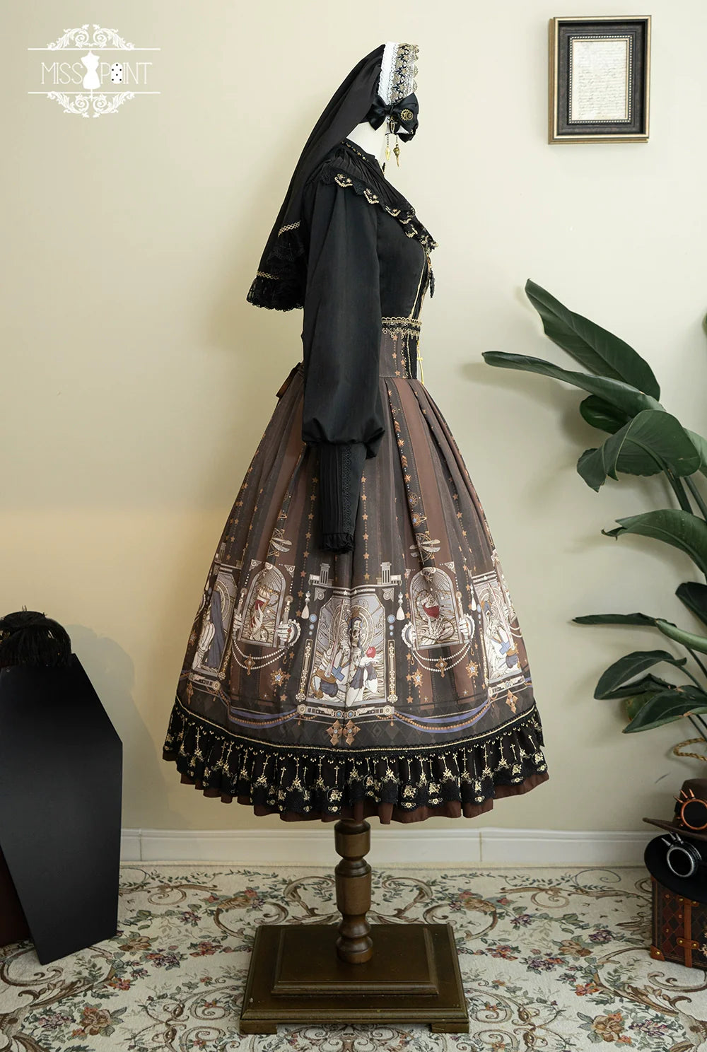 Miss Point - Demon Hunting Notes - Fishbone Gothic Lolita Skirt