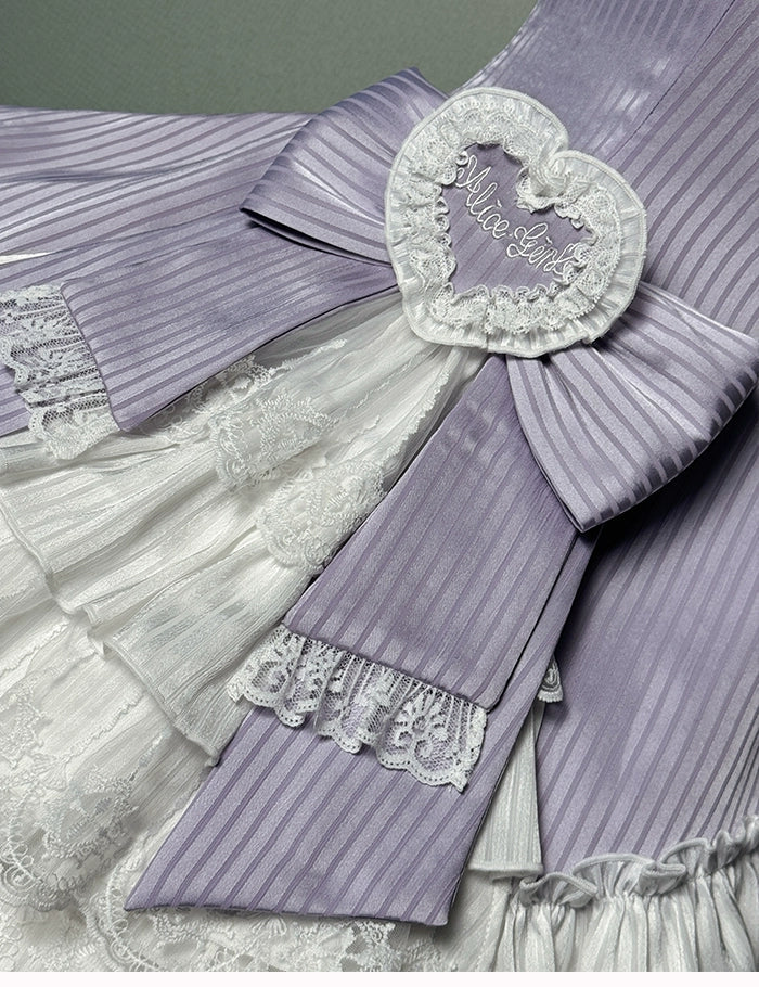 Alice Girl - Arrogant Miss - Heart-Shaped Lolita Brooch with Lace and Embroidery