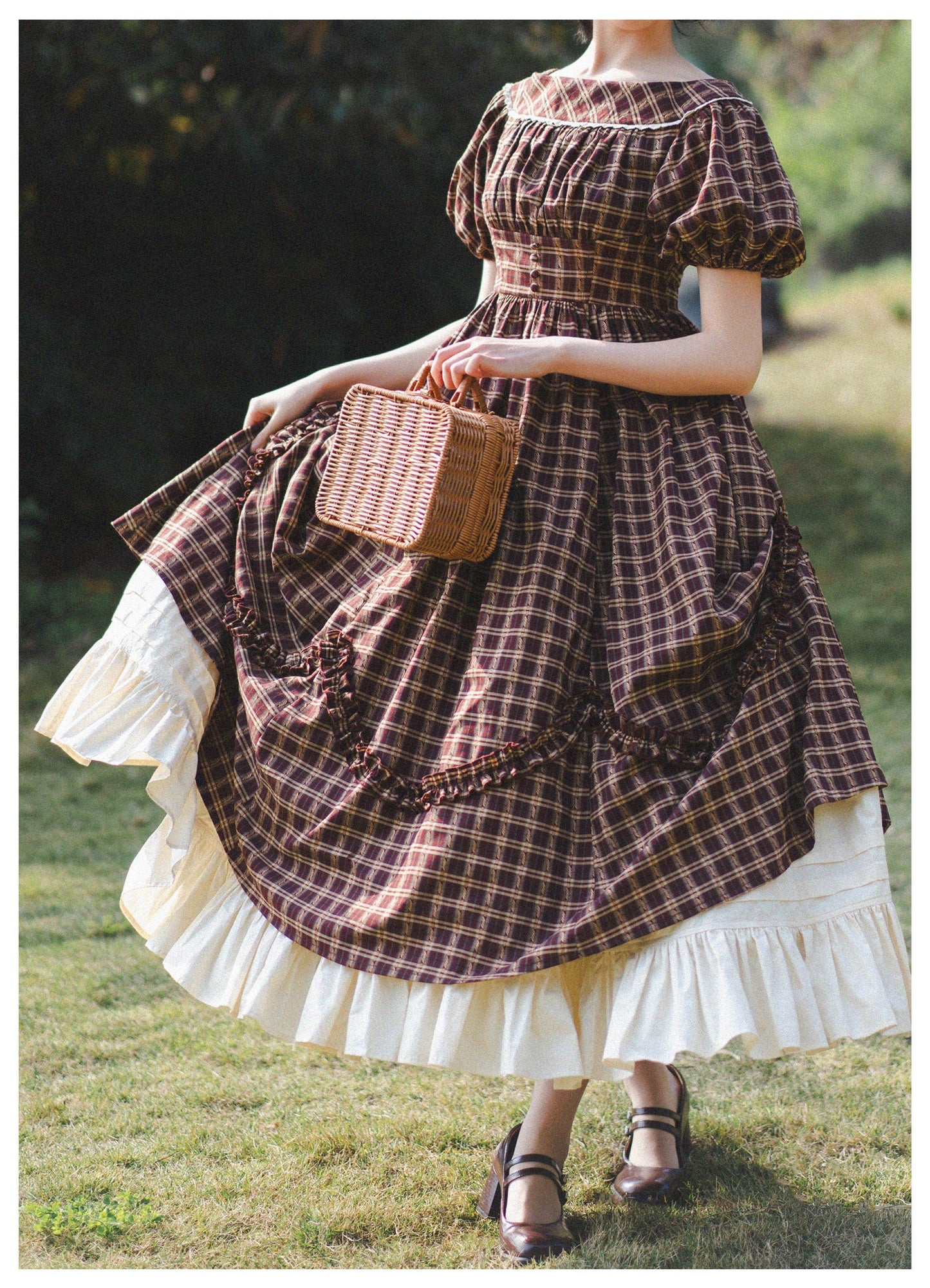 Forest Wardrobe - Forest Picnic - Classic Lolita OP Dress with Off-Shoulder and Lifting Hem