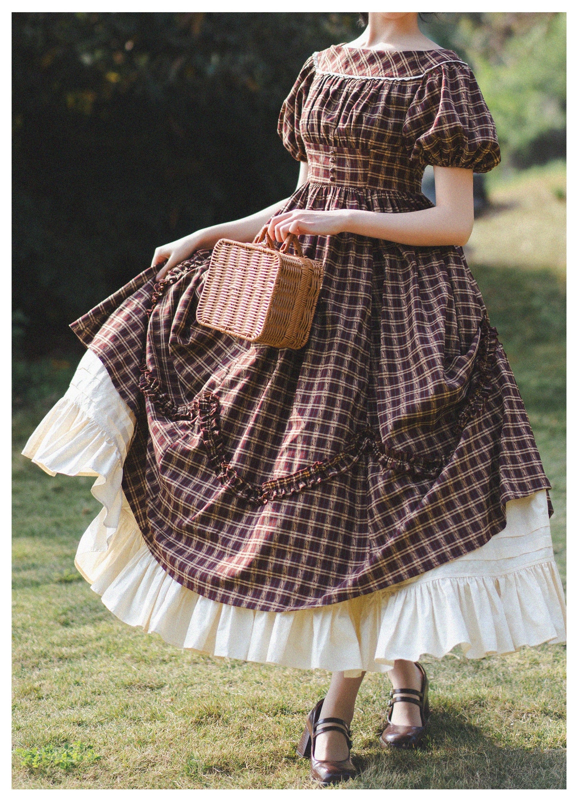 Forest Wardrobe - Forest Picnic - Classic Lolita OP Dress with Off-Shoulder and Lifting Hem