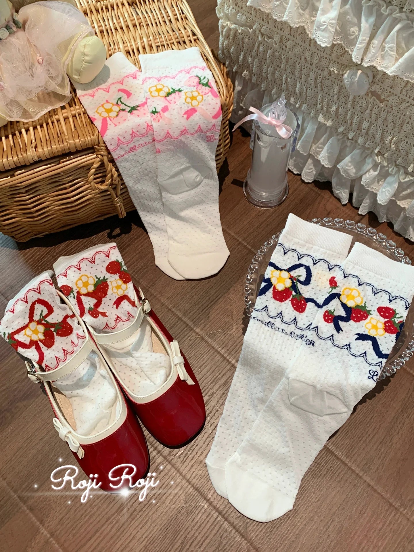 Roji Roji - Sweet Lolita Socks, Strawberry Print