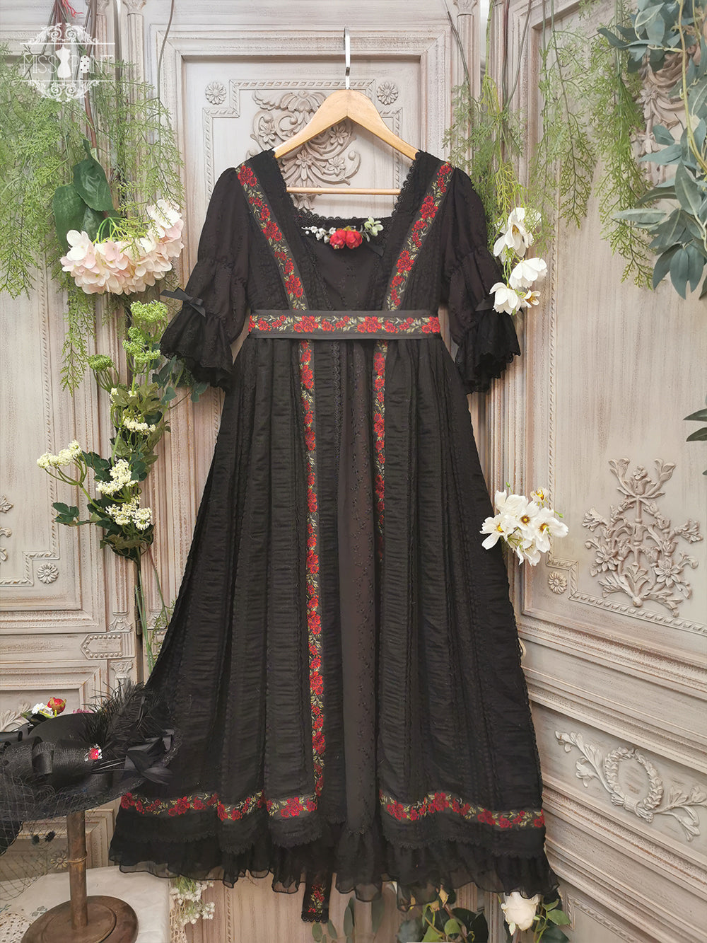 Miss Point - The Sally Gardens - Elegant Lolita Lotus Sleeves OP Dress