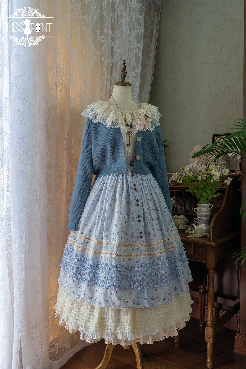 Miss Point - Flowers with Alice - Vintage Lolita Winter Fall Knitted Sweater Coat