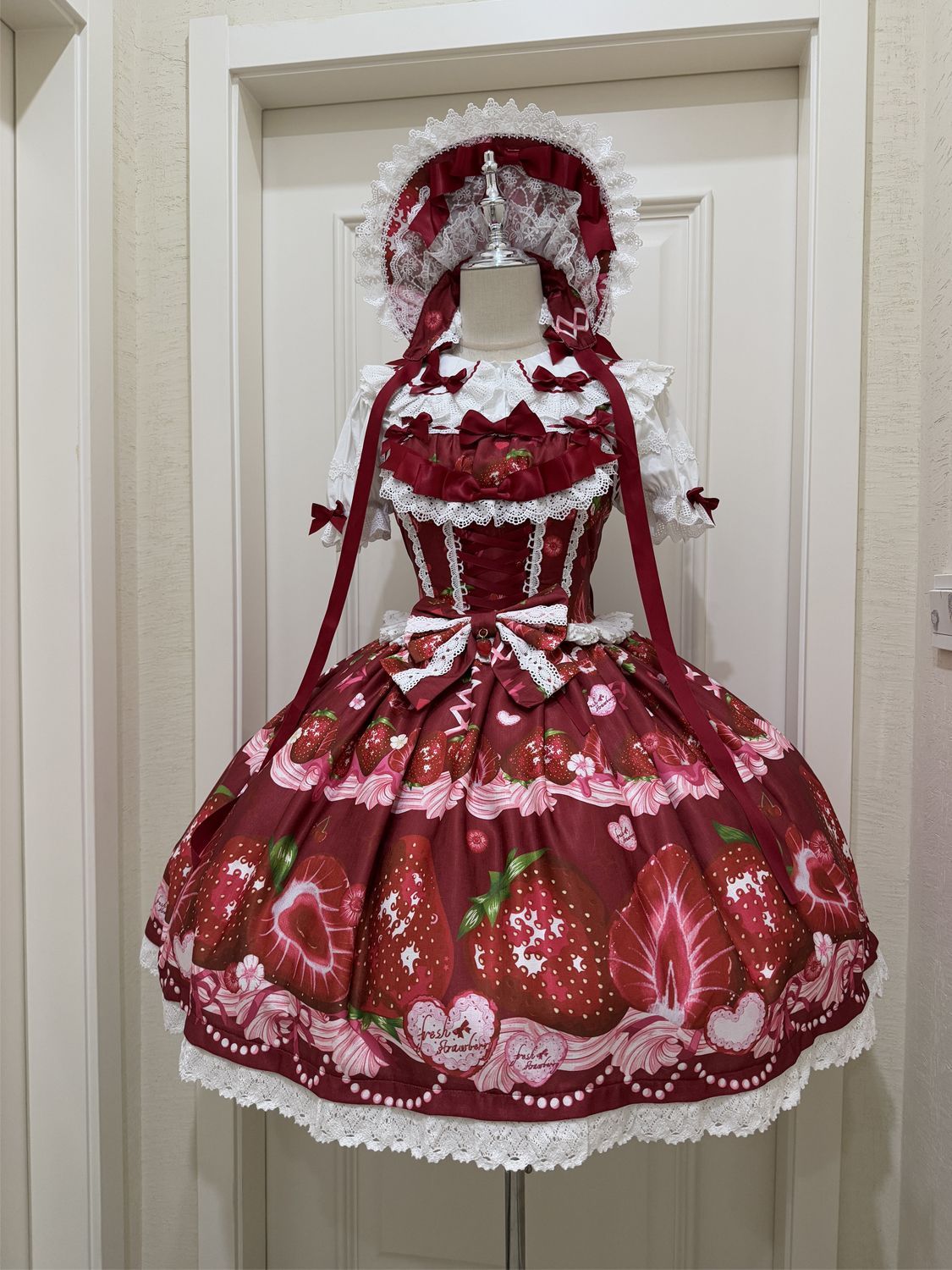 Hanguliang - Strawberry Tale - Sweet Lolita JSK Strawberry Printed Dress