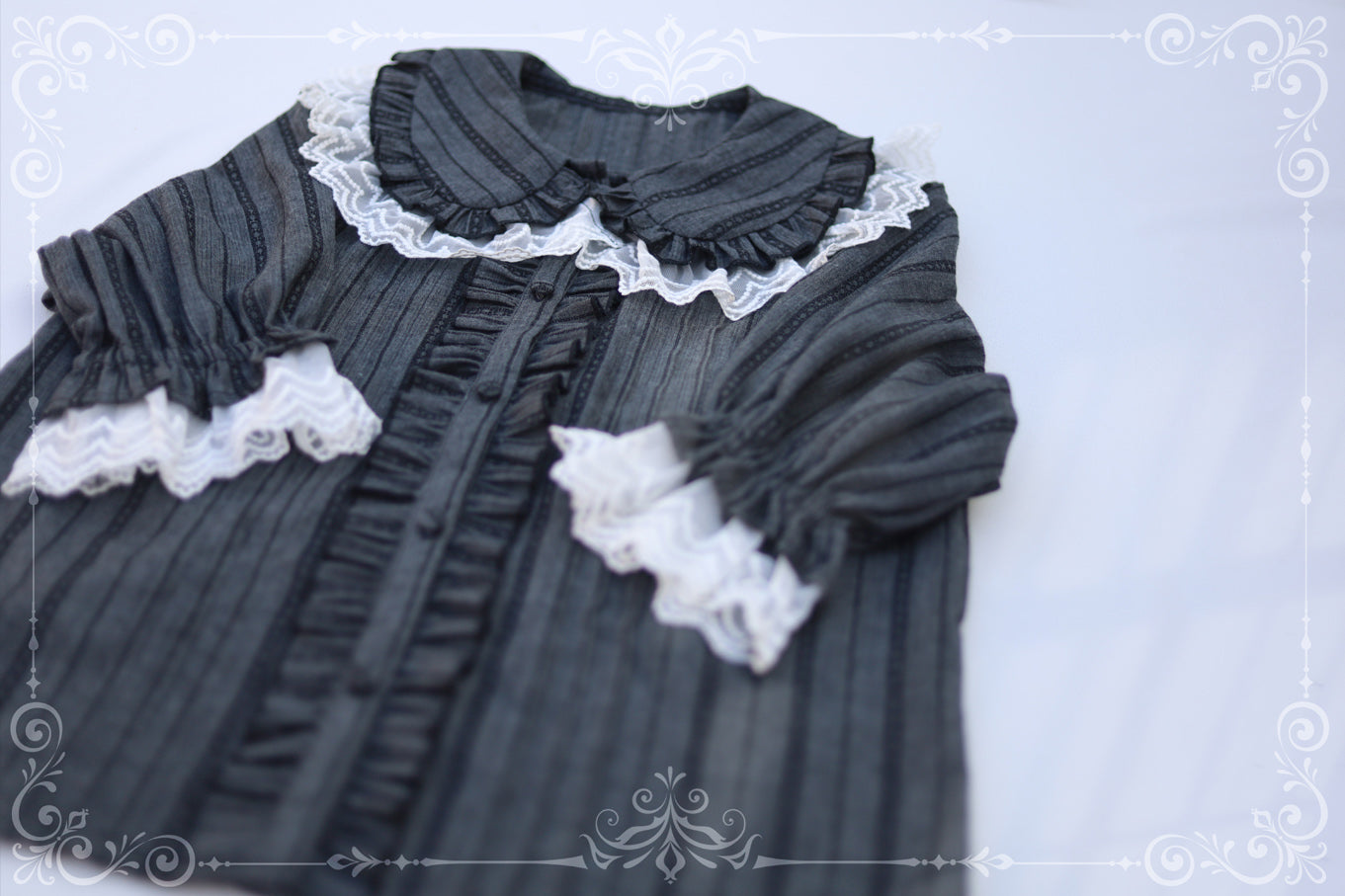 MIST - Sweet Lolita Golilla Short Sleeve Shirt