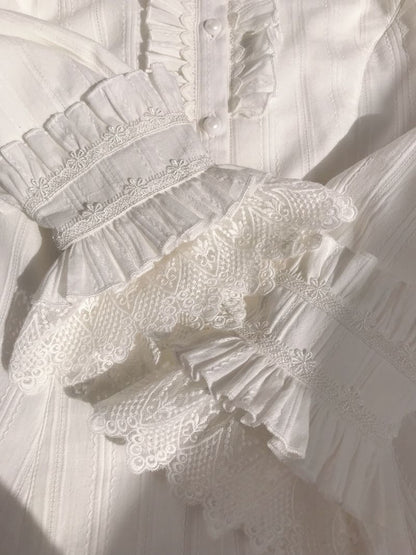 Yilia - Sweet Lolita Long Sleeve Blouse