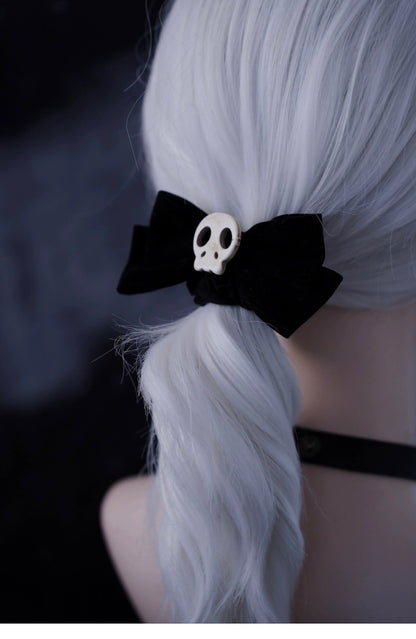 Strange Sugar - Gothic Hair Accessories Set Skulls Sharks Lolita Clips Headbands