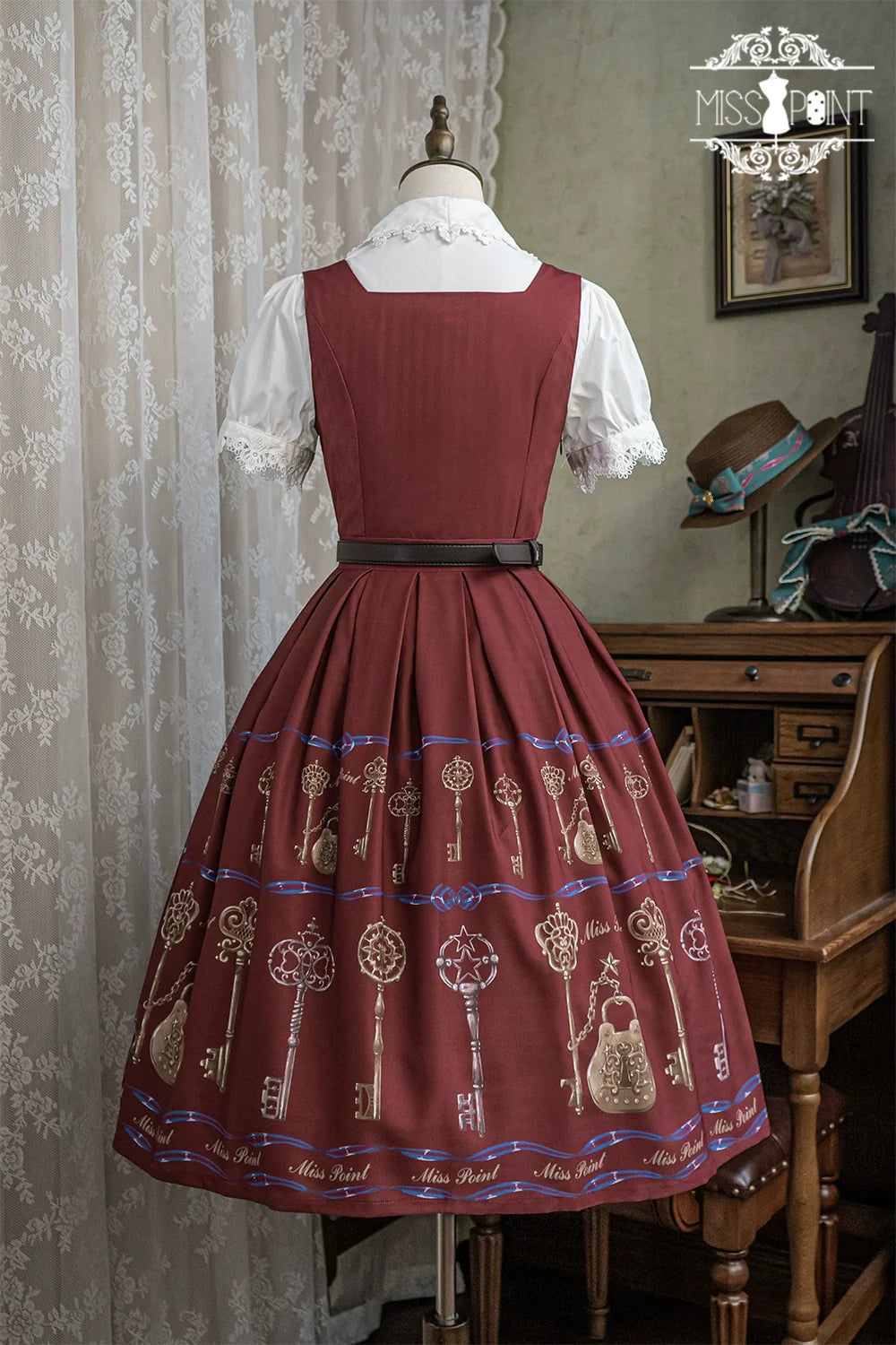 Miss Point - Antique Key - Elegant Lolita JSK Retro Lolita Dress