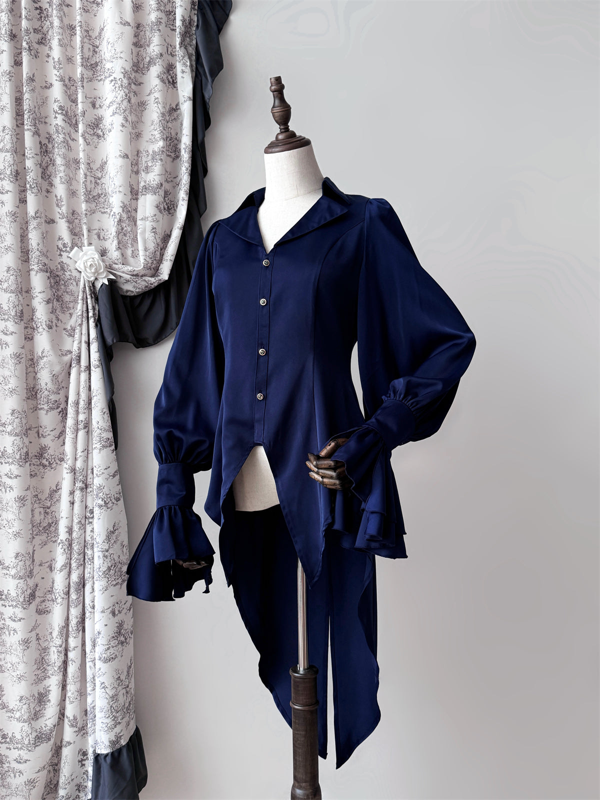 Muppet Mind Ben - Dream - Ouji Lolita Blouse Elegant V-neck Swallowtail Hem Shirt