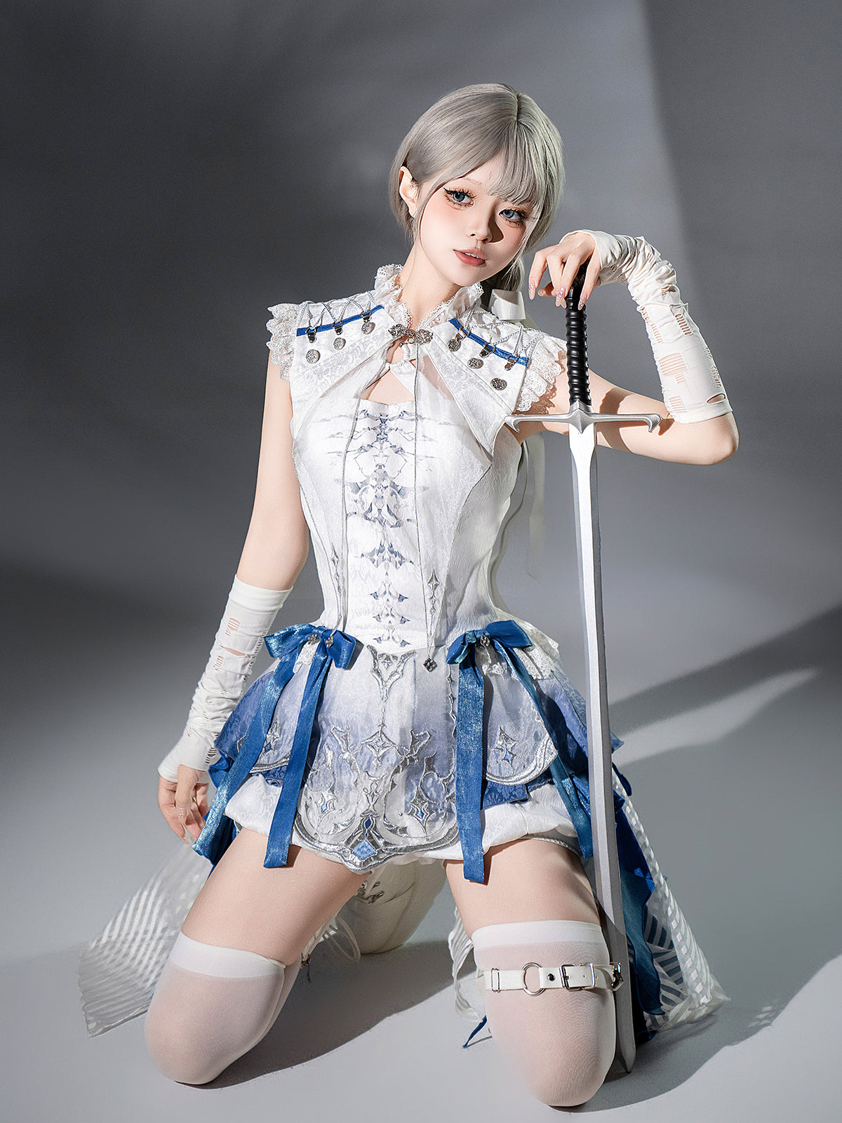 Designer's Gift - Blue Dragon Bone - Ouji Lolita Shorts Suit with Embroidery and Trailing
