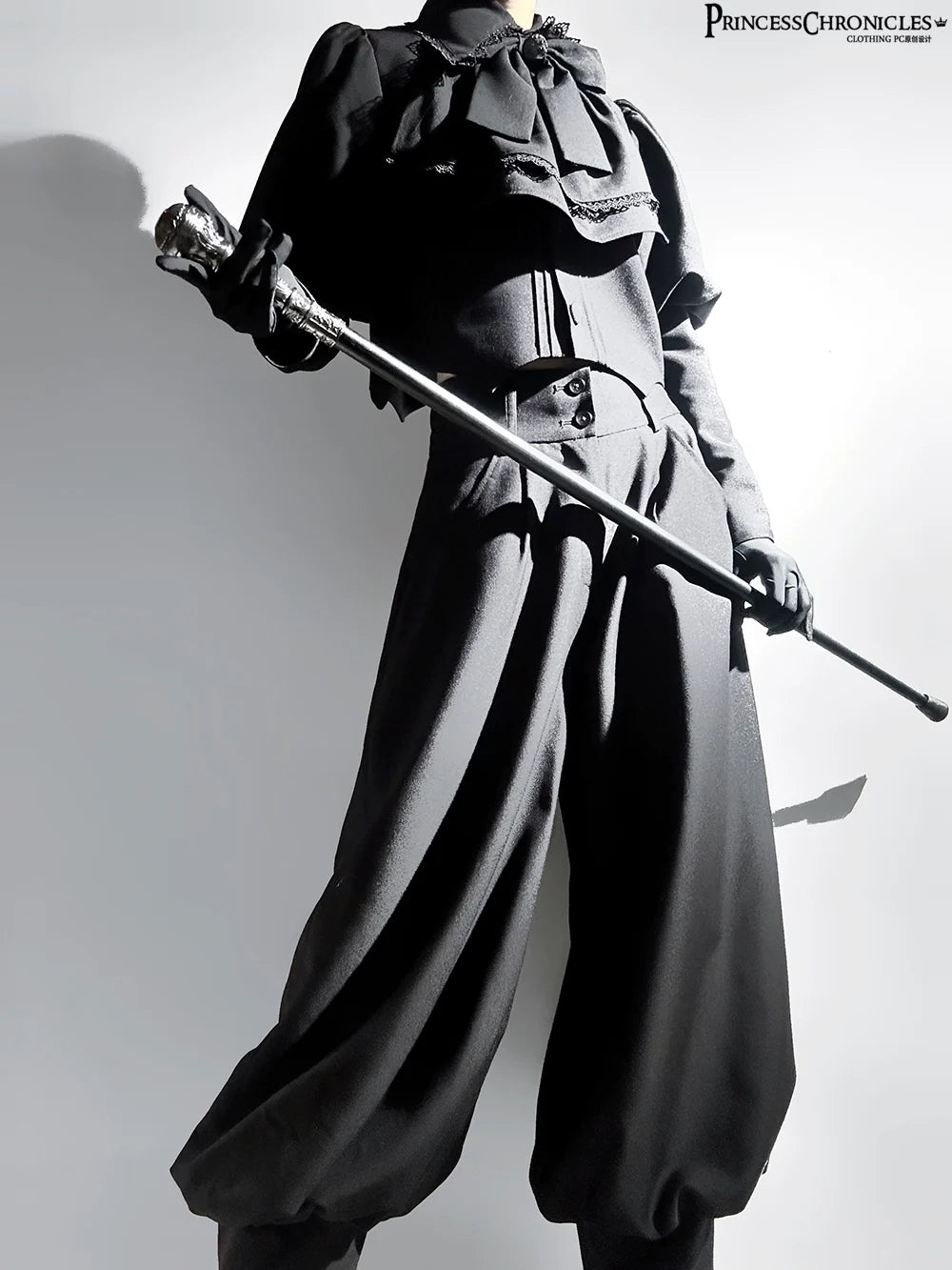 Princess Chronicles - Sorcerer's law - Retro Gothic Lolita Coat Black Ninth Pants