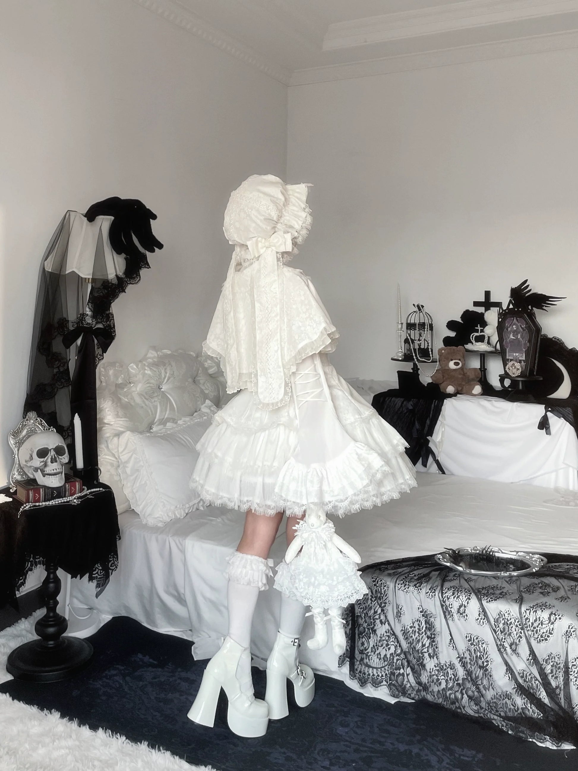 Frozen in time - Bunny Fantasy - Gothic Lolita JSK Dress Princess Sleeve Shirt