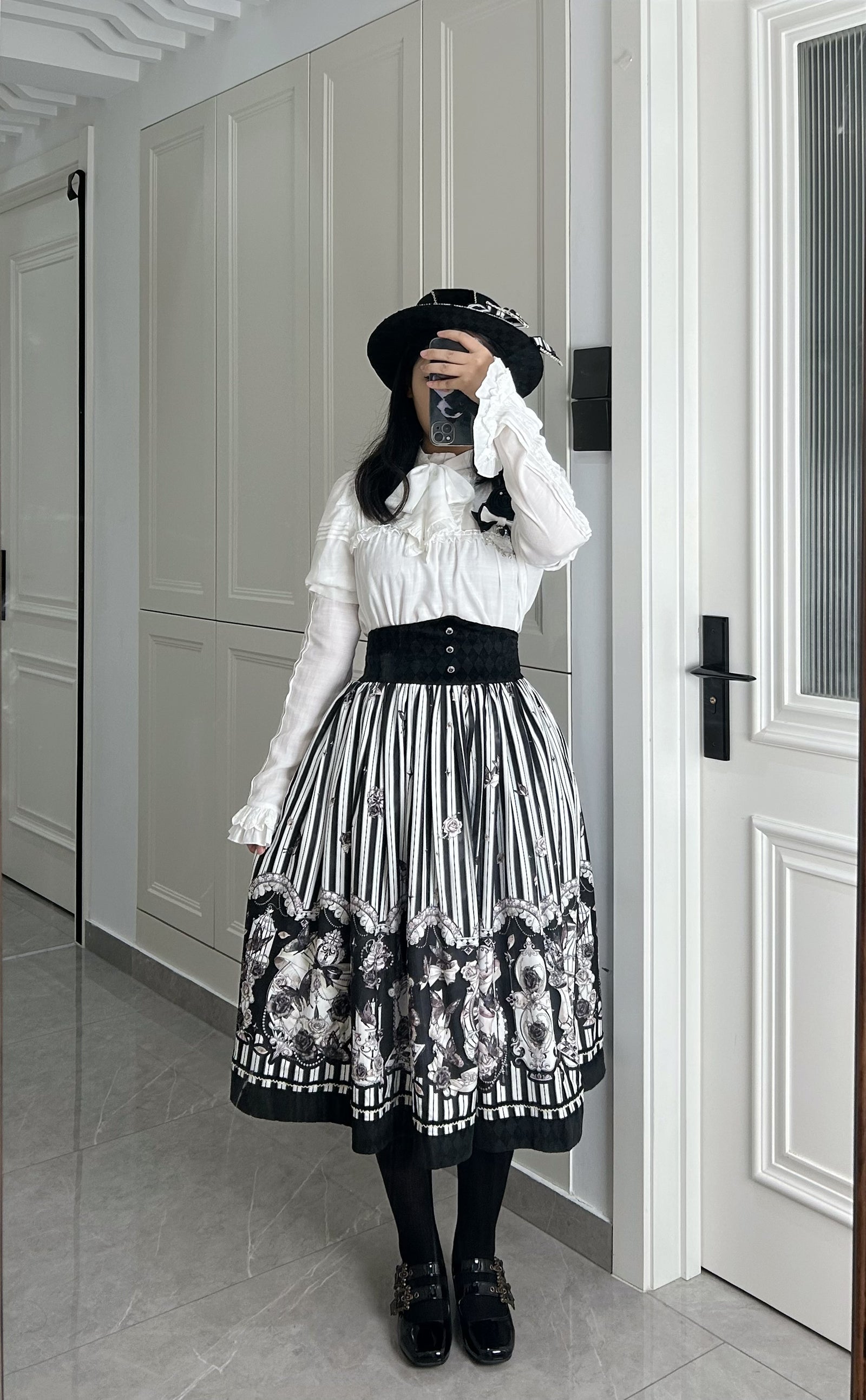 Little Bear - Gothic Lolita Black and White Striped JSK Set