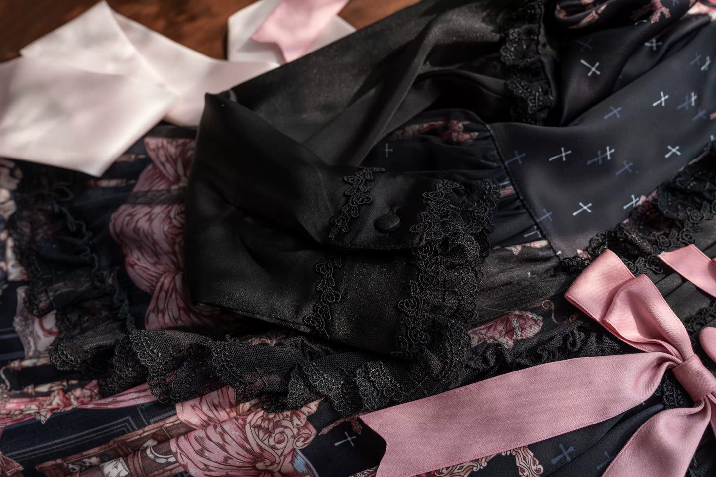 Uncle's Workshop - Missing Lamb Case - Gothic Lolita Dress Set with Sheep Prints