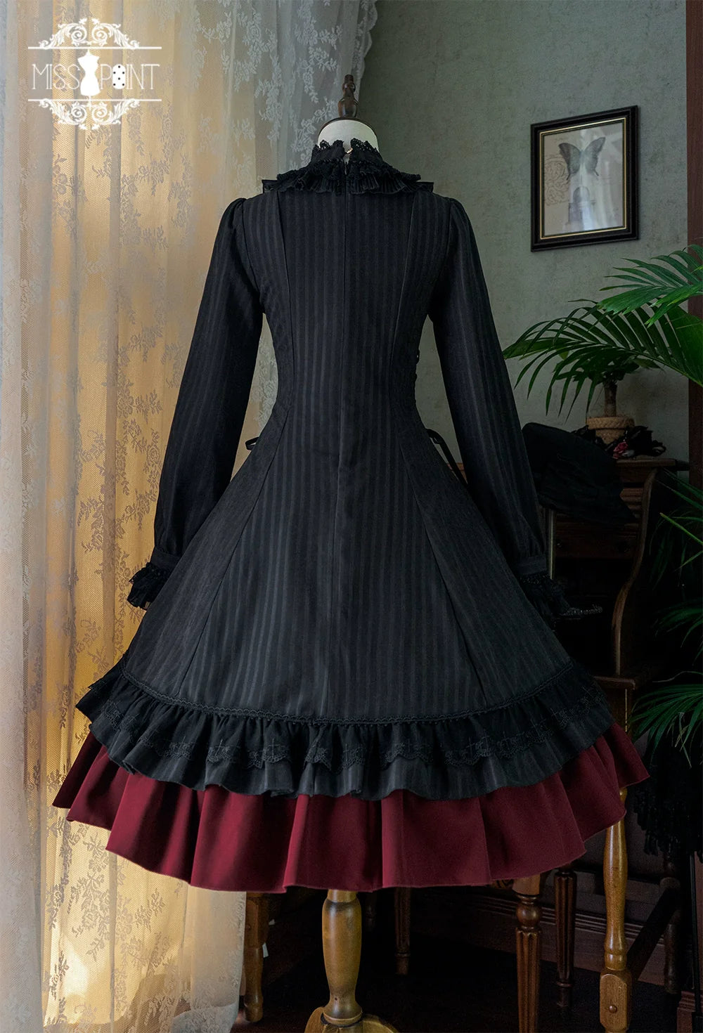 Miss Point - Perintz Manor - Gothic Lolita OP Long Sleeve Retro Lolita Dress