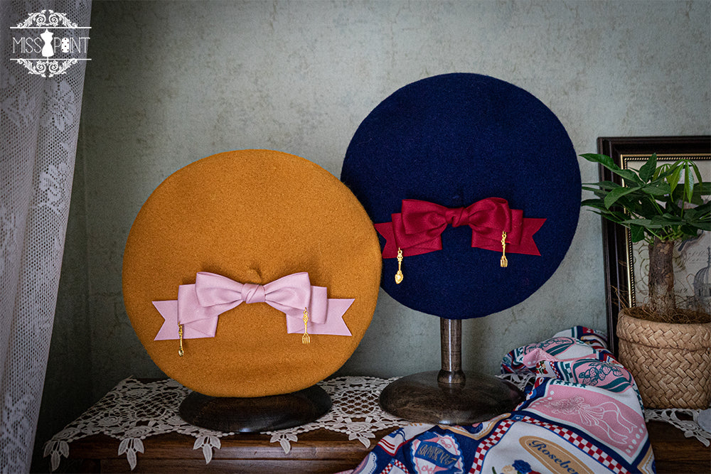 Miss Point - Berry Rose Lolita Accessories Collection KC Beret Necklace