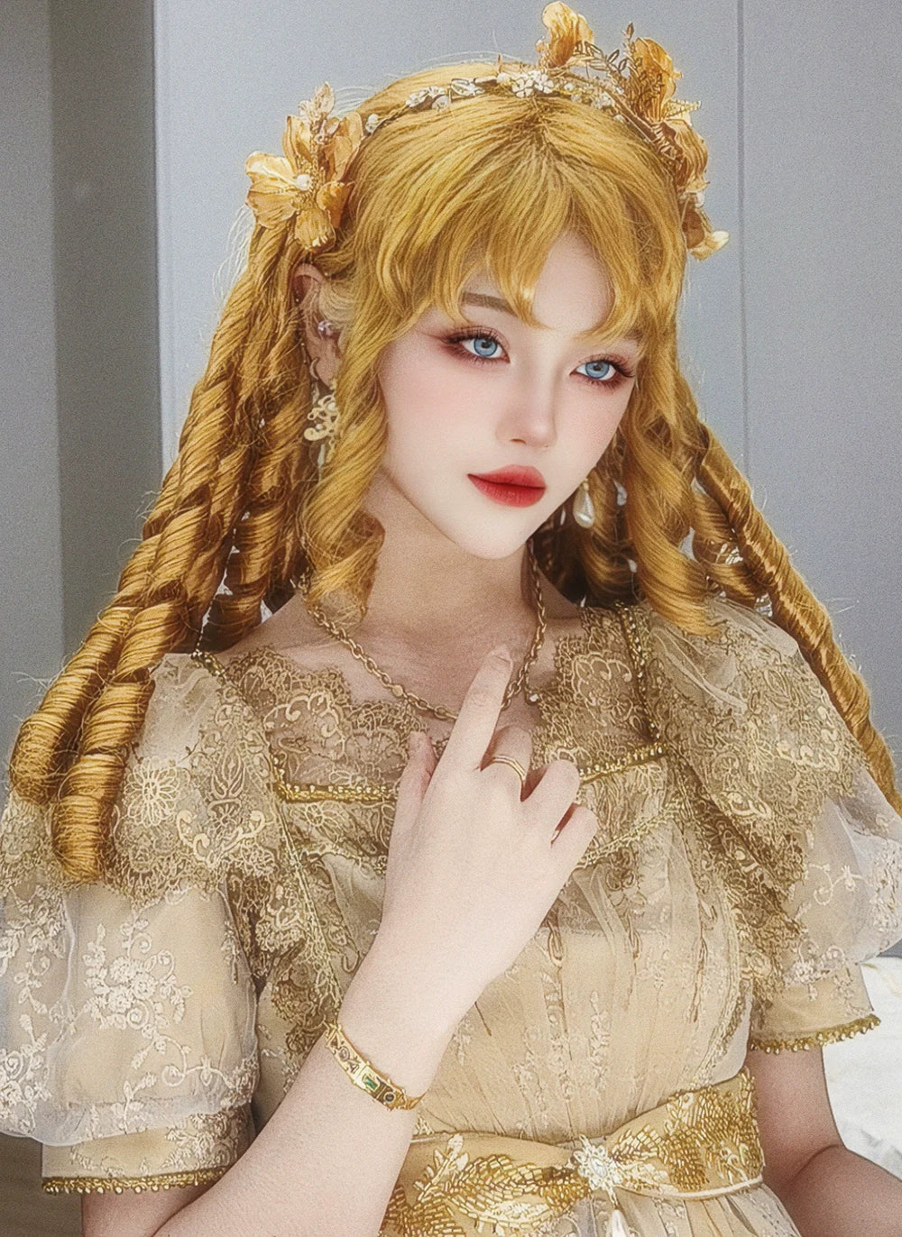 Mabuxi - Retro Lolita Wig Elegant Roman Curls Gorgeous Court Wigs