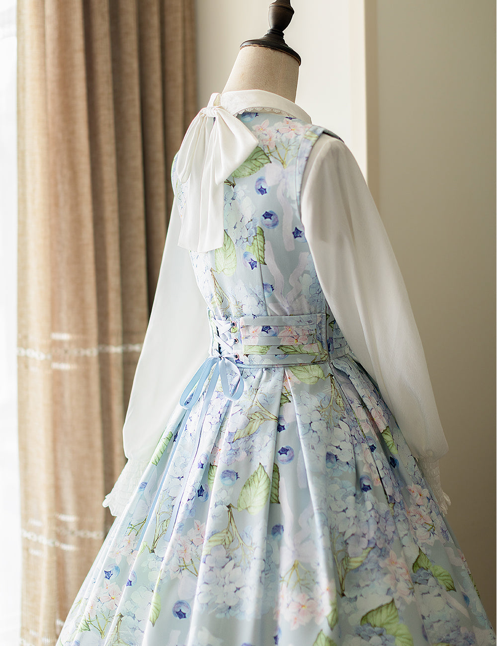 Forest Wardrobe - Basket of the Forest 2.0 - Flower Classic Dress