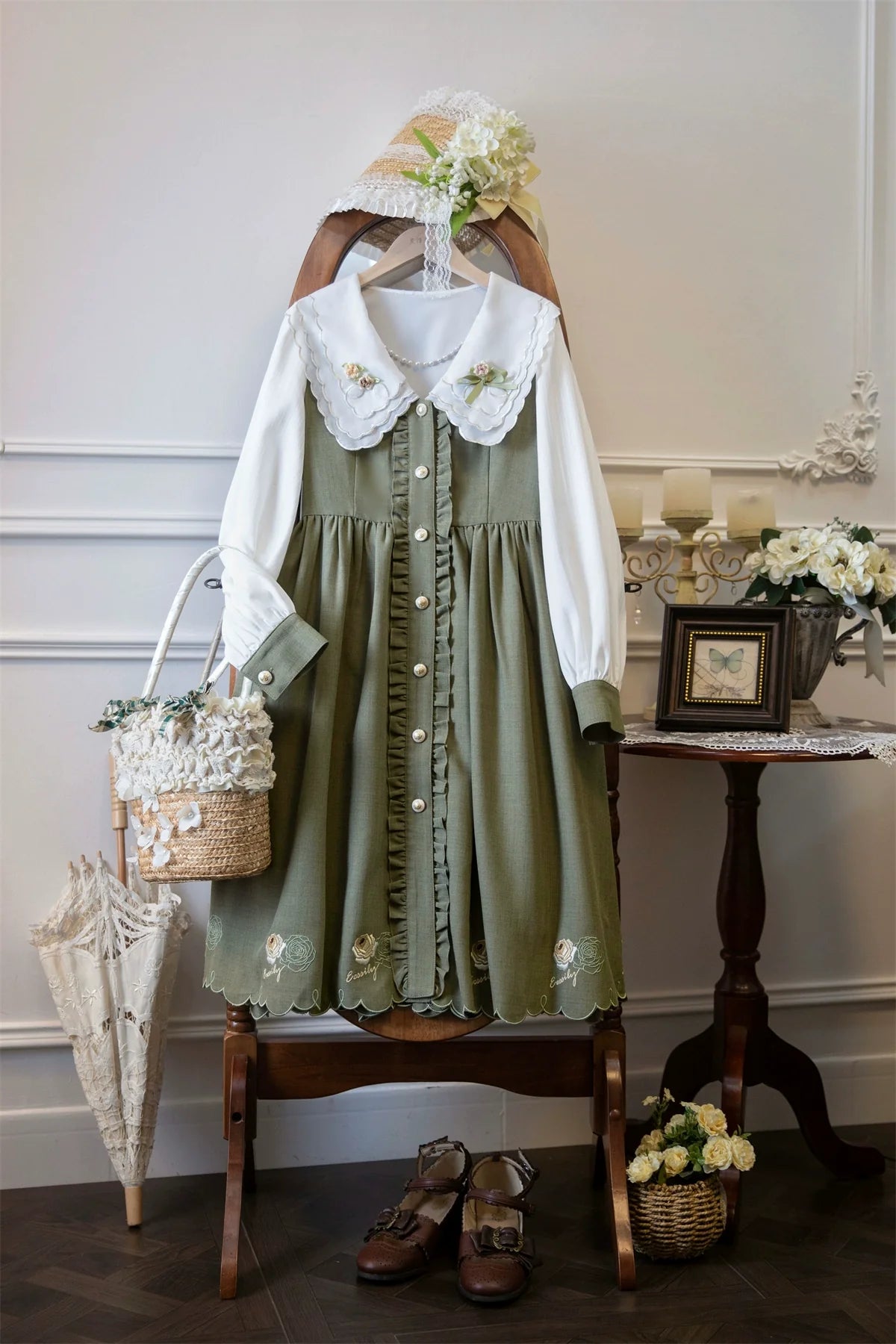 EESSILY - Window Rose - Classic Lolita OP Front Buttoned Embroidery Lolita Dress