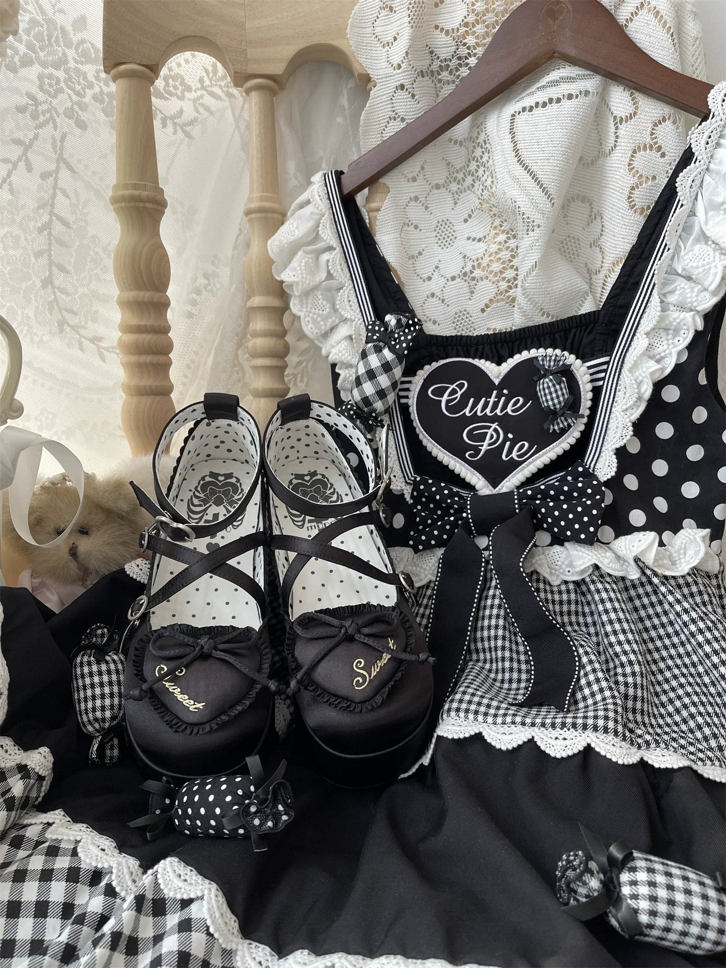 MODO - Deep Sleep Dream - Kawaii Lolita Shoes Muffin Platform Round Toe