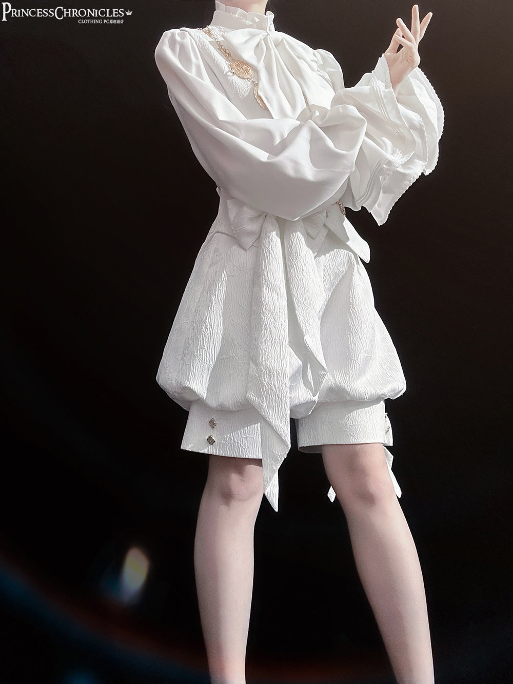 Princess Chronicles - Rabbit Hunting White Moonlight - Retro Ouji Lolita White Vest