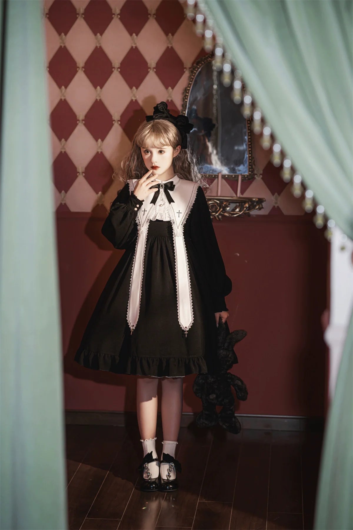 Sweet Date - Gothic Lolita Dress Black Nun OP for Halloween