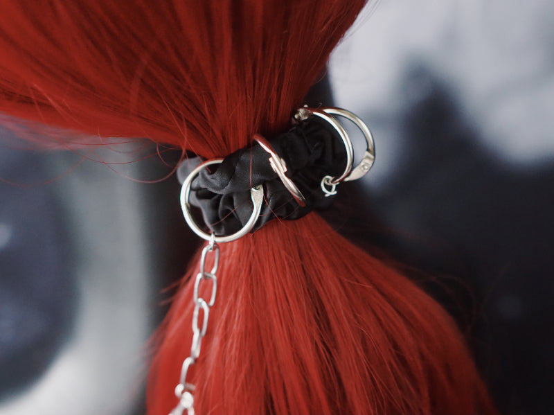 Strange Sugar - Gothic Lolita Black Hardware Skull Spider Hairband