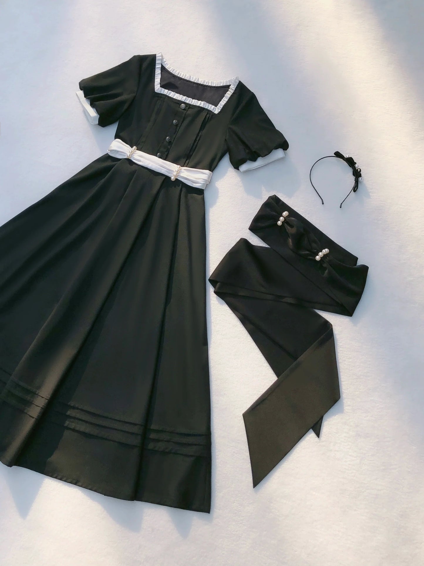 HuTaoMuJK - Thoughts - Vintage Lolita OP Dress Square Neckline Black Lolita Dress