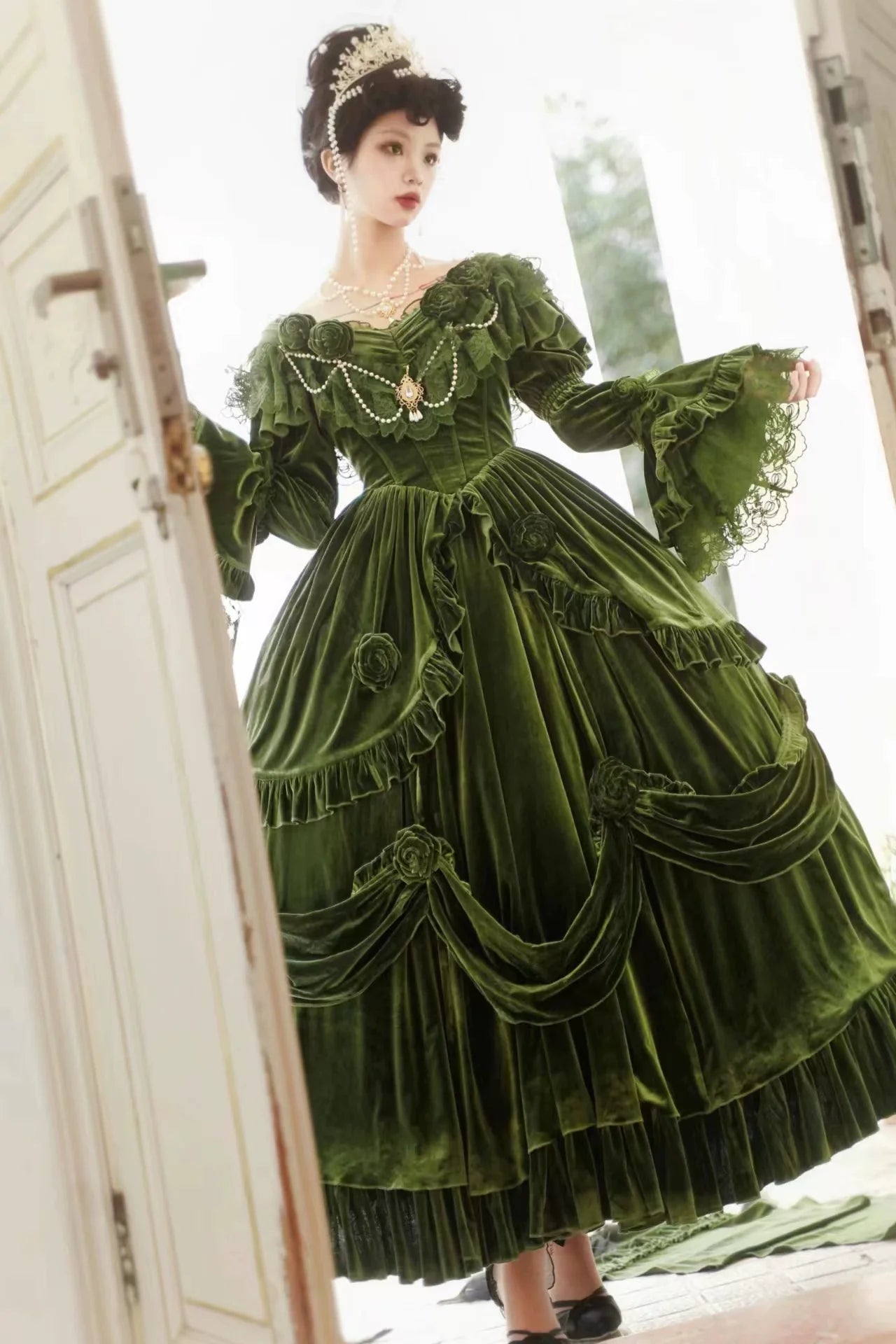 Meowing and fruity - Tana Manor - Classic Lolita OP Dress, Floral Decoration