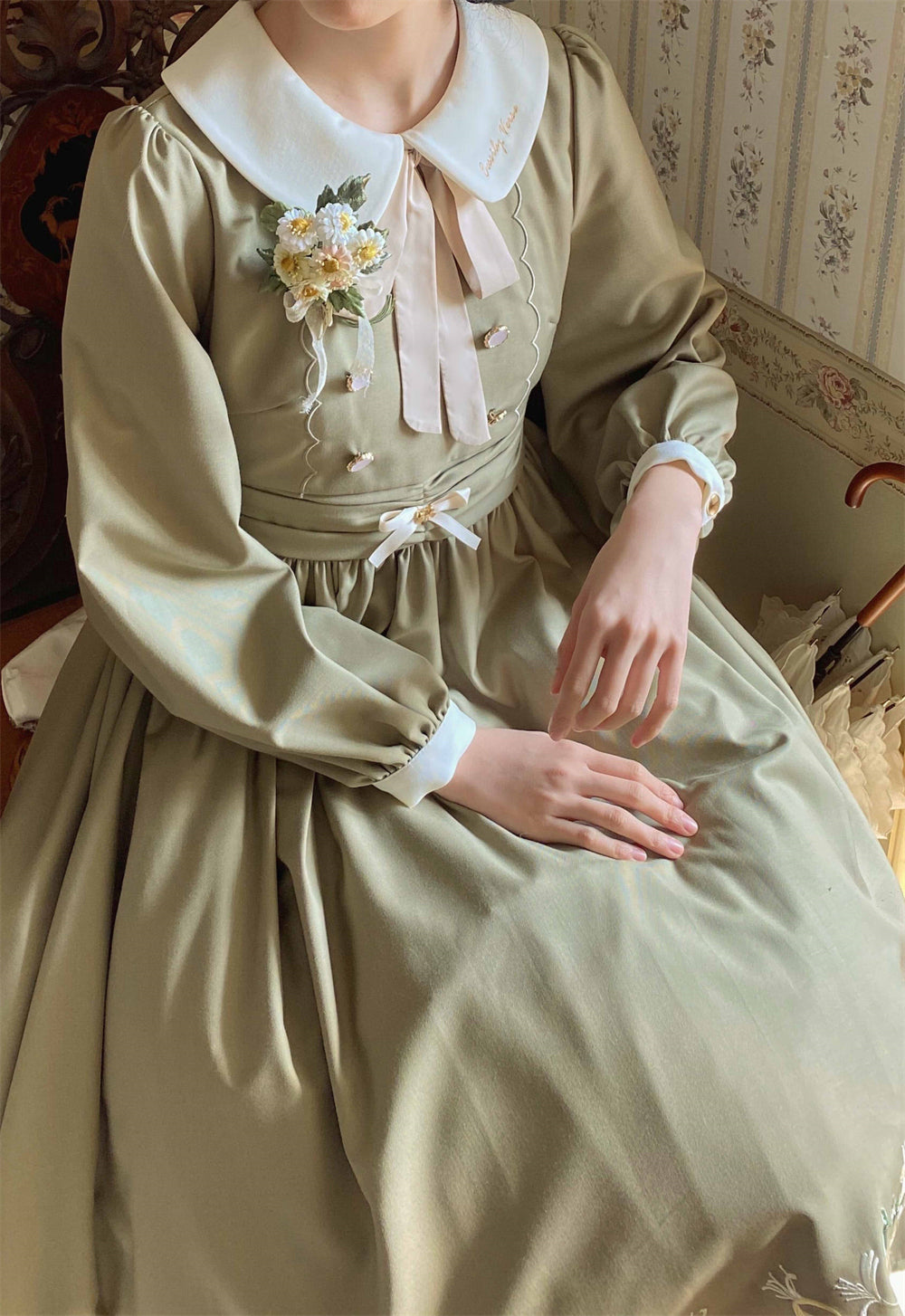 EESSILY - The Spring of Champs Elysees - Elegant Lolita Floral Embroidered OP