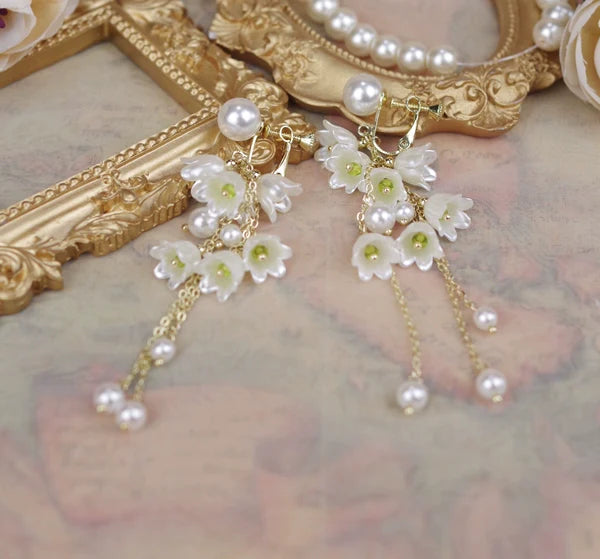 Rose of Sharon - Lily Miss - Elegant Lolita Pearl Necklace and Earrings Set