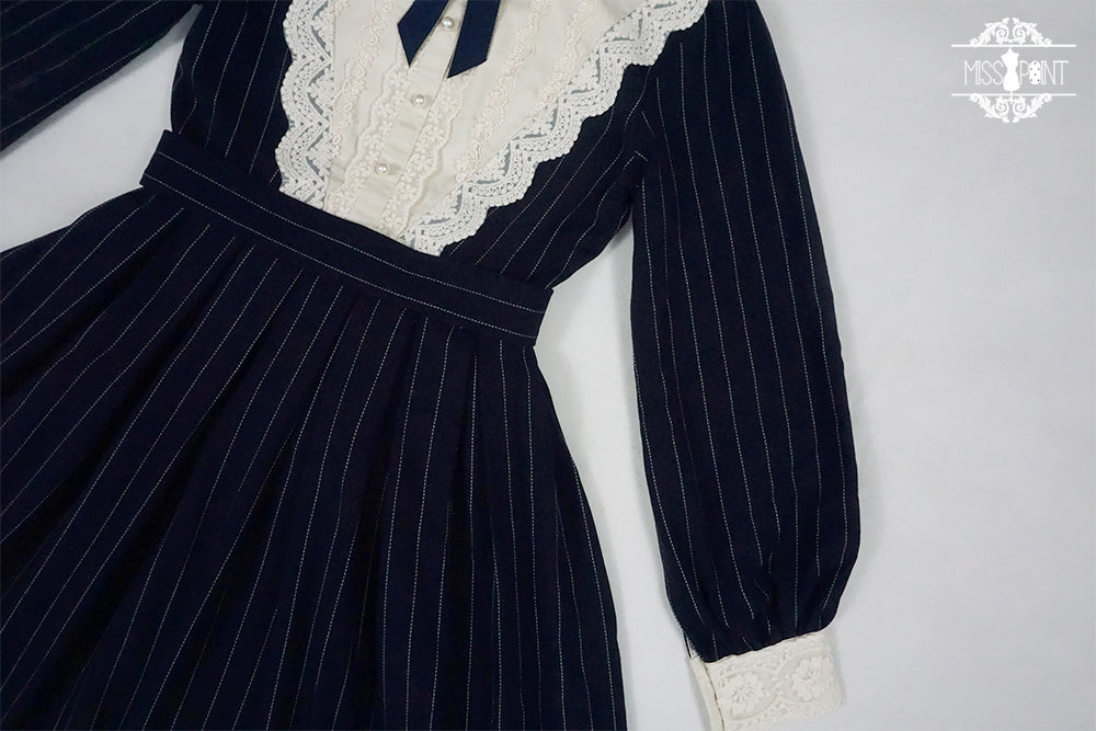 Miss point - Rose Silhouette - Vintage Classic Lolita OP