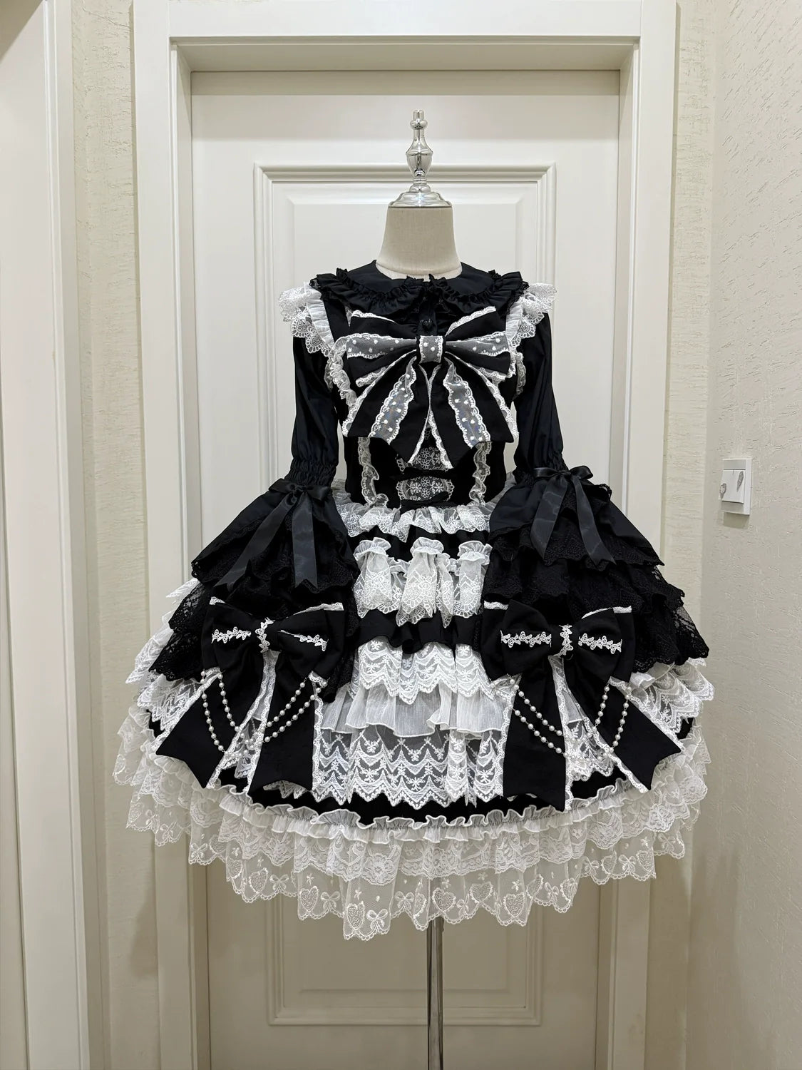 Hanguliang - Cross Heart Knot - Sweet Lolita JSK Suit Tiered Ruffles Dress with Lace Blouse