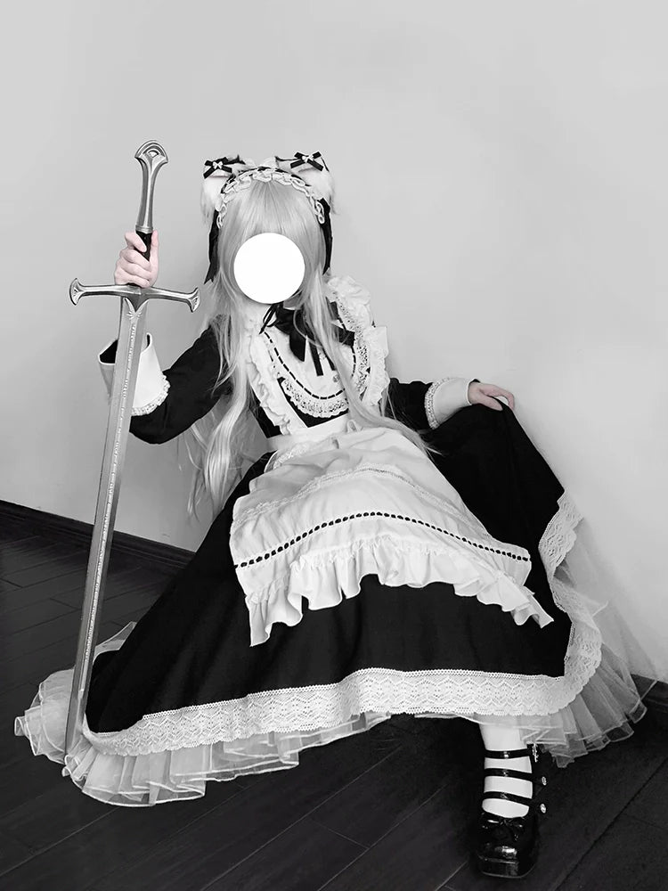 Hezi's Cat Haven - Black Cat Butler - Maid Lolita OP Dress Elegant Black and White Dress
