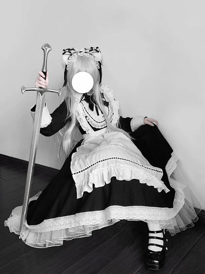 Hezi's Cat Haven - Black Cat Butler - Maid Lolita OP Dress Elegant Black and White Dress