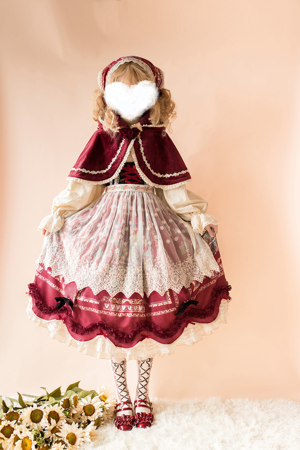 Miss Point - Praise of Abundance - Bavarian Style Lolita Velvet Hooded Cape