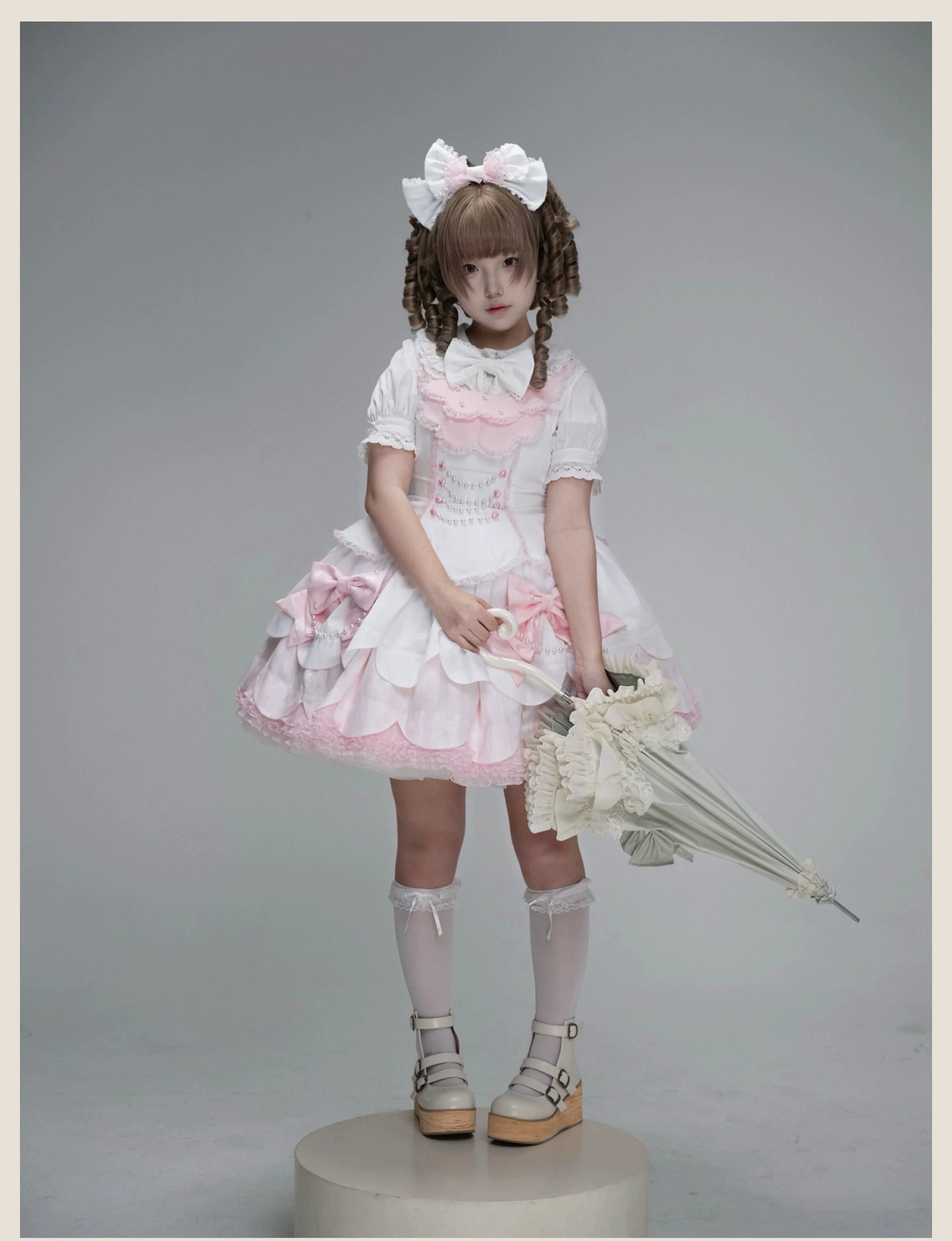 TaTaTa Lolita - Pearl Princess - Old School Lolita Jumper Dress Outfit, Petal Hem