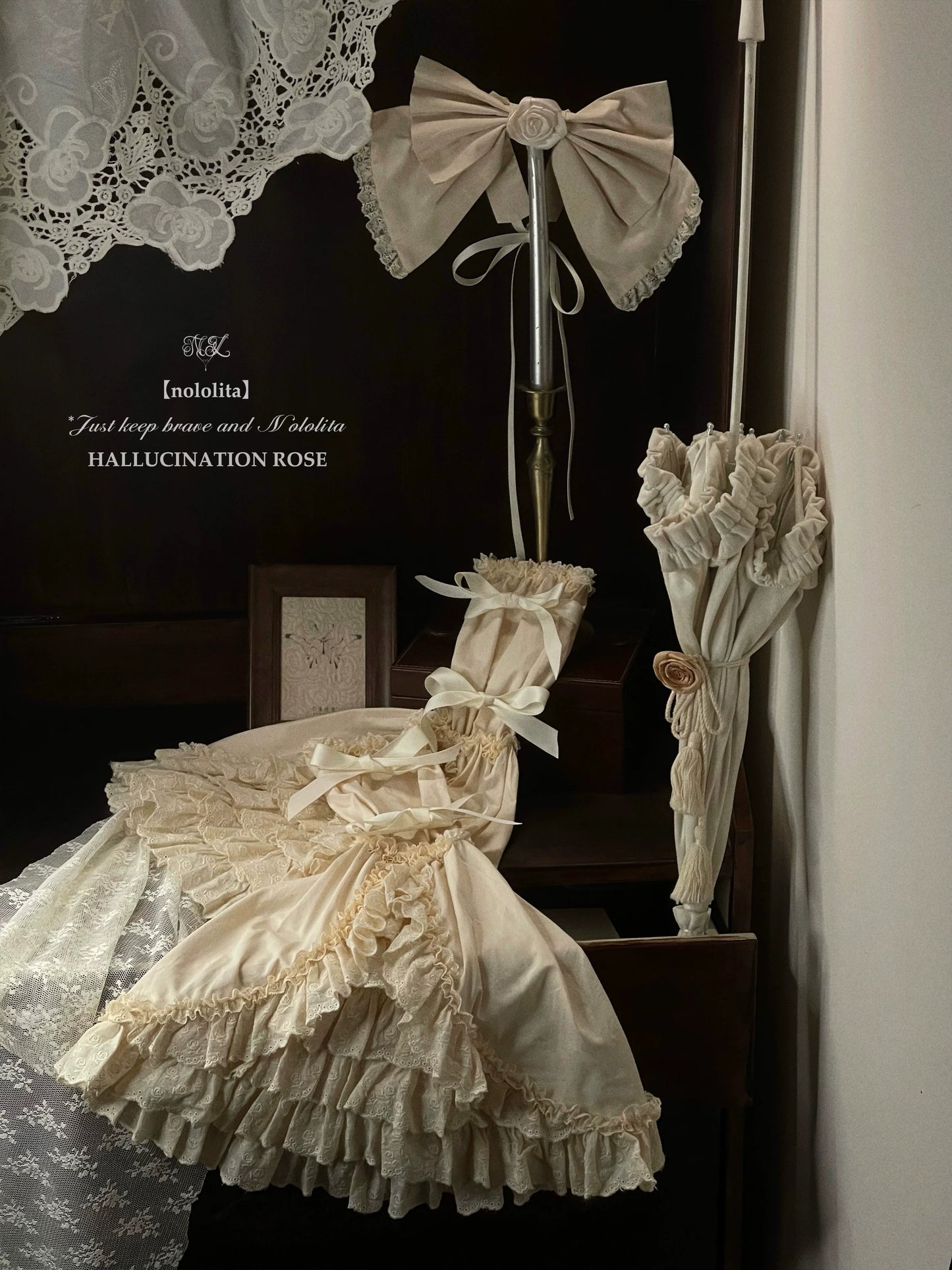 Nololita - Nightingale - Old School Lolita Shirt with Detachable Sleeves