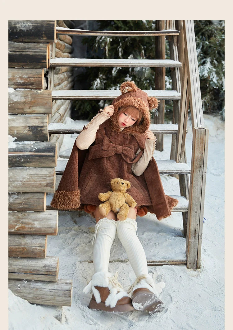 Tan Tuan - Rabbit & Bear - Winter Kawaii Lolita Cape and Shorts