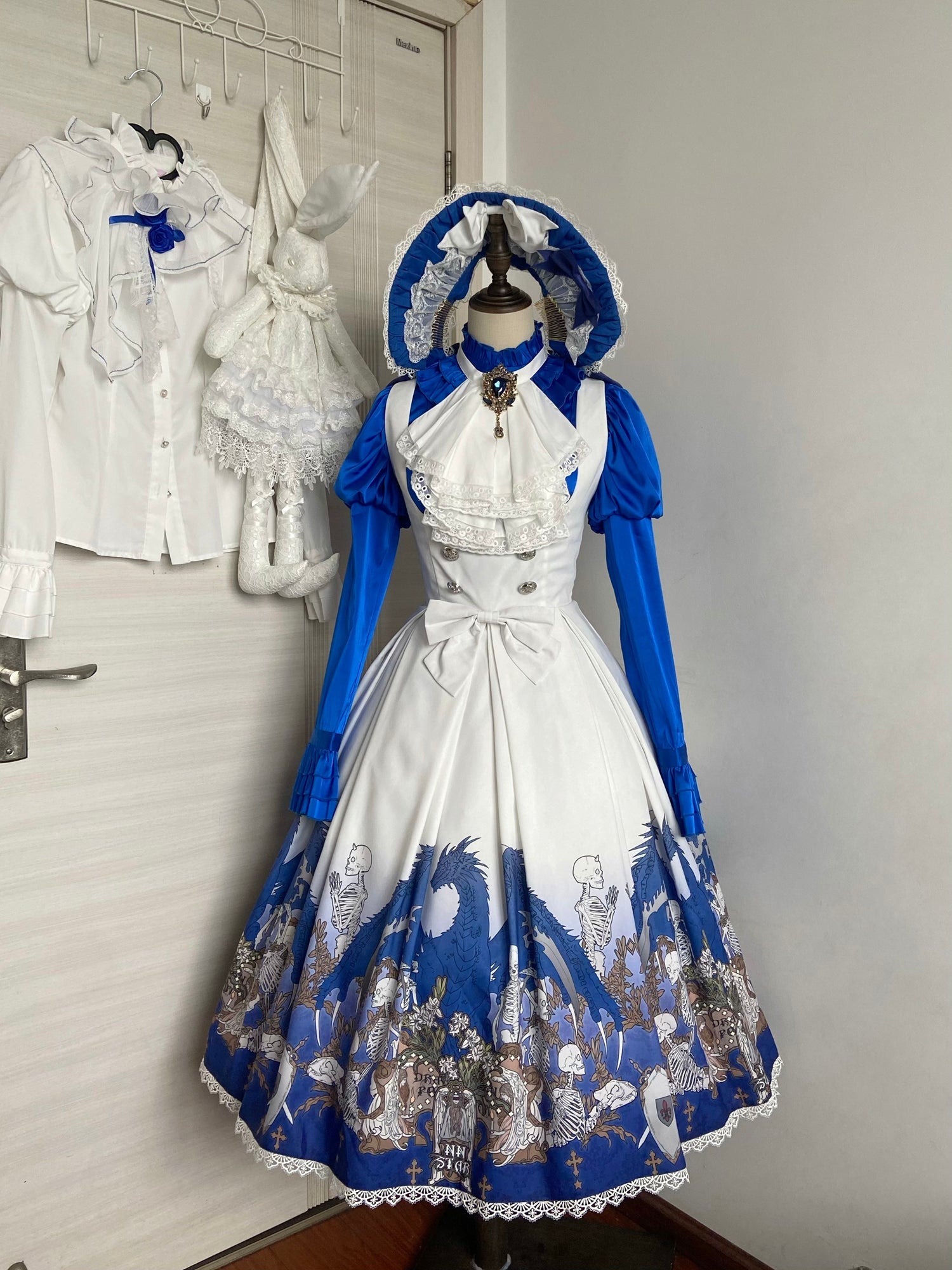 Nn Star - Dragonbone Lily - Dragon Skeleton Print Gothic Lolita Bust-supporting JSK and BNT