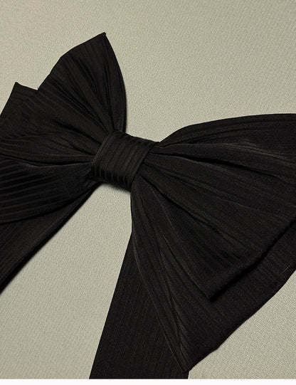 Alice Girl - Arrogant Miss - Sweet Lolita Trailing Large Bow with Long Ribbons