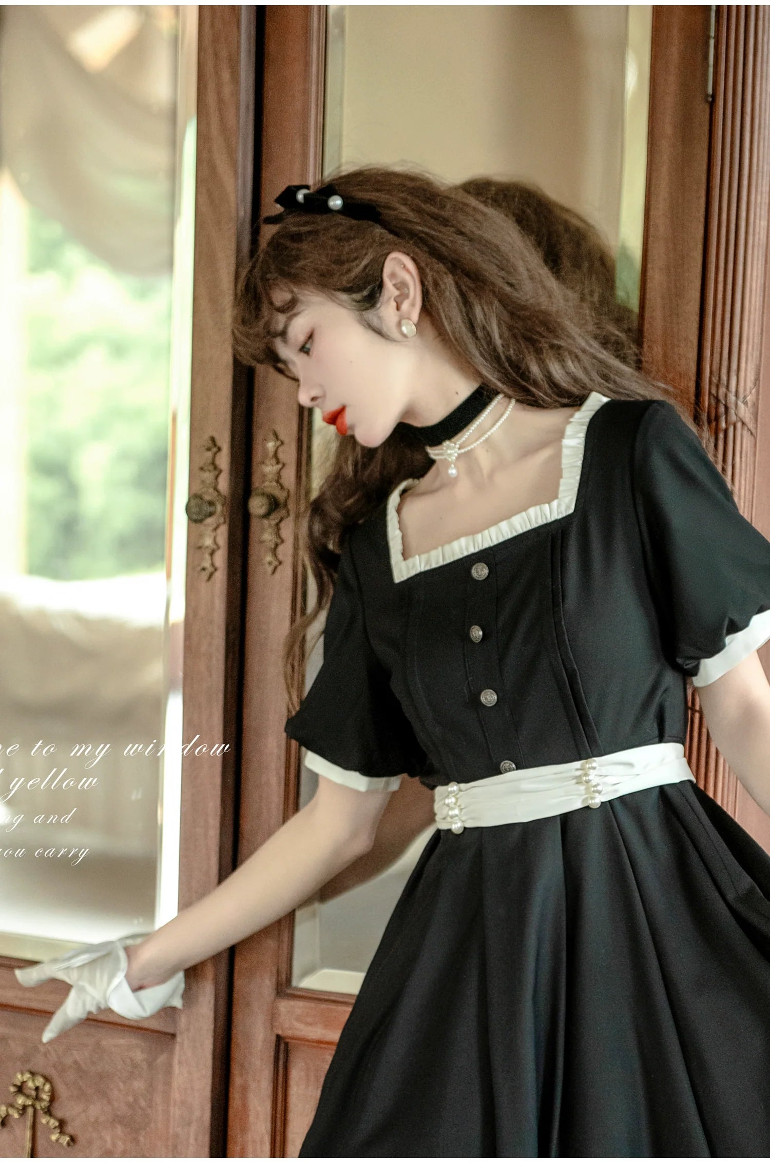 HuTaoMuJK - Thoughts - Vintage Lolita OP Dress Square Neckline Black Lolita Dress