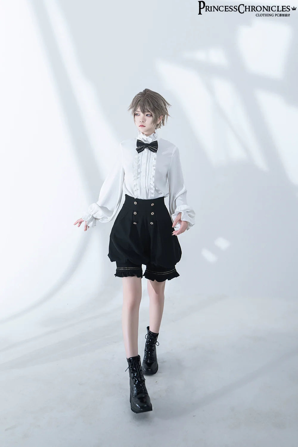 Princess Chronicles - Desperate Bunny - Ouji Lolita Vest Shorts Set