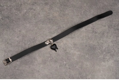 Strange Sugar - Gothic Lolita Choker Faux Leather Heart Pendant Necklace