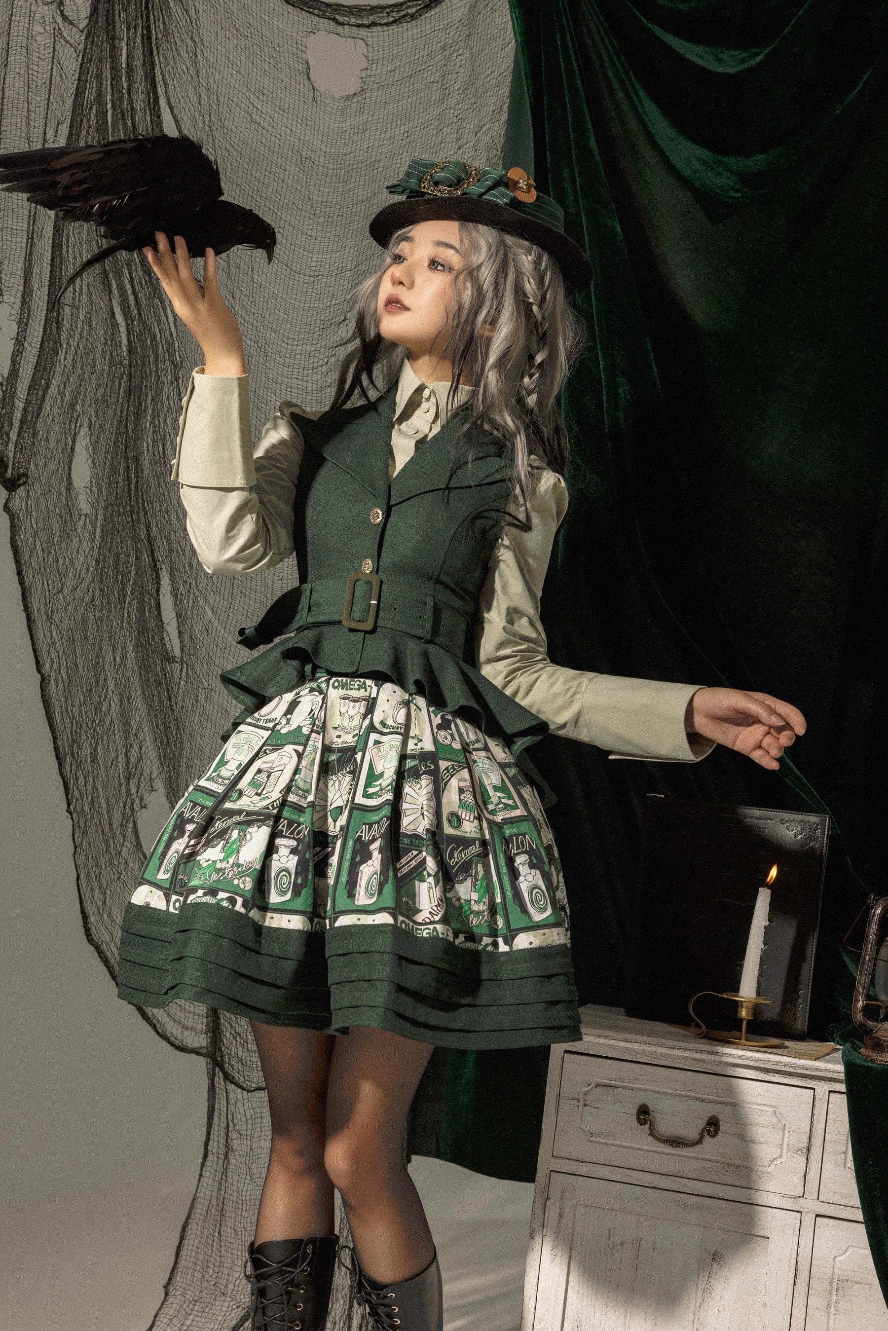 Frogic Studio - Magic Pharmacy - Vintage Lolita Vest Retro High-Waisted Lolita Vest