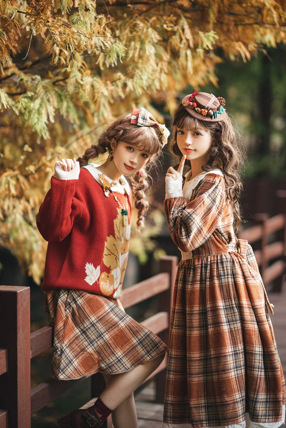 Miss Point - Chubby Fox in the Forest - Kawaii Lolita Sweater Customized Winter Lolita Couple Outfit