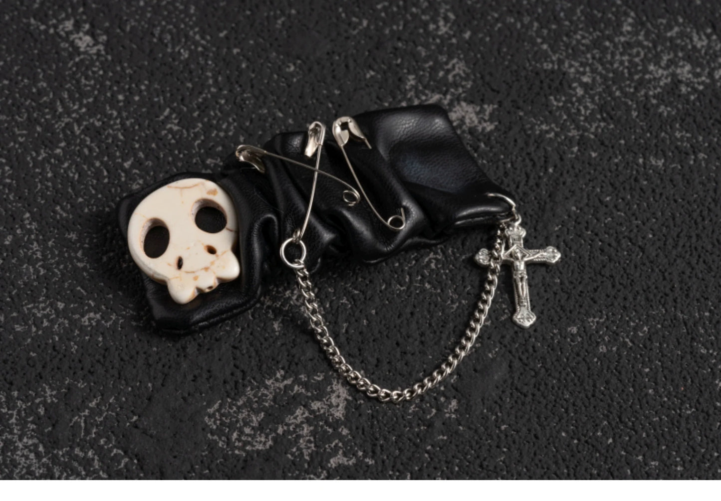 Strange Sugar - Gothic Hair Accessories Set Skulls Sharks Lolita Clips Headbands