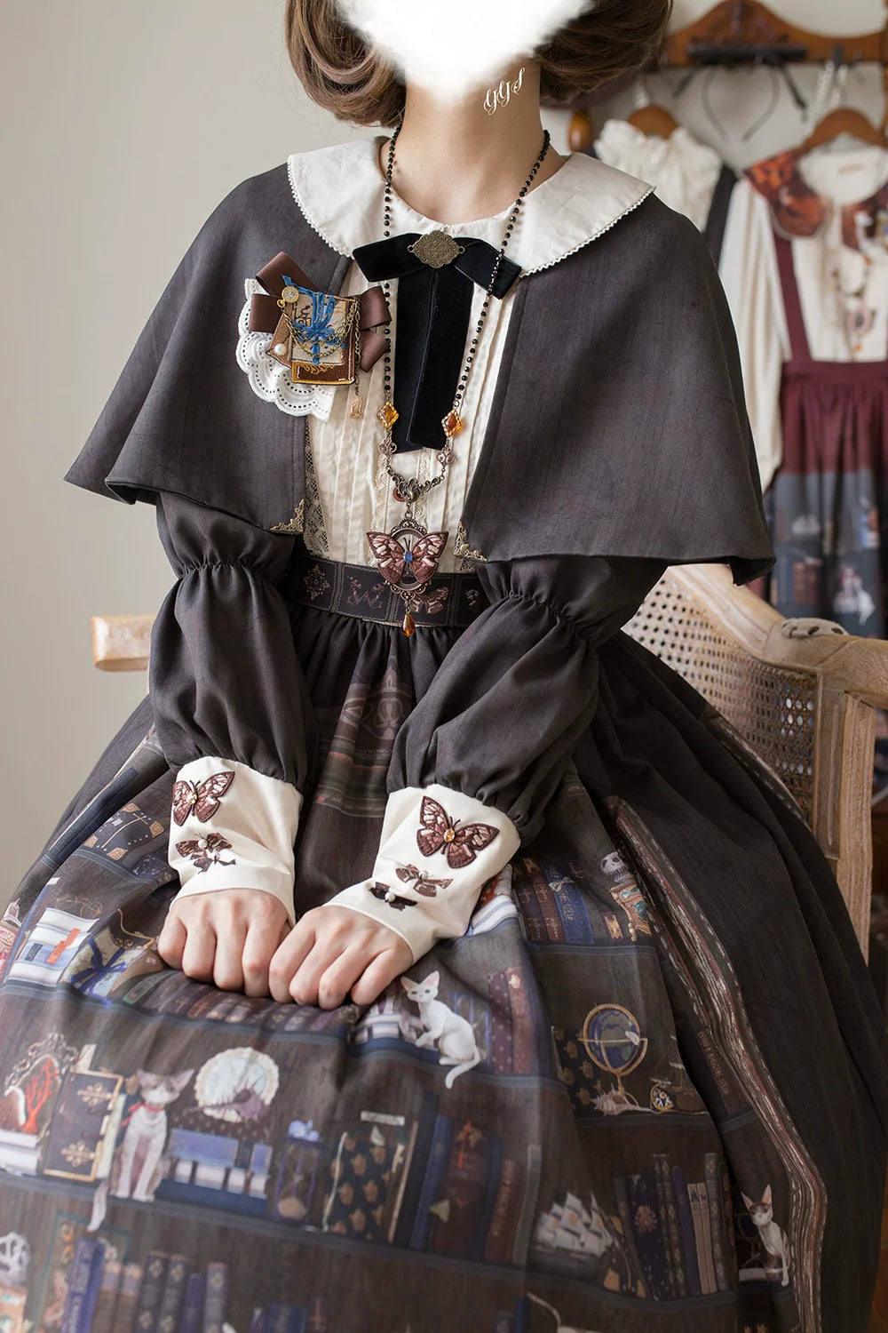 Miss Point - German Bookshelf - Classic Lolita OP Dress & Detachble Cape