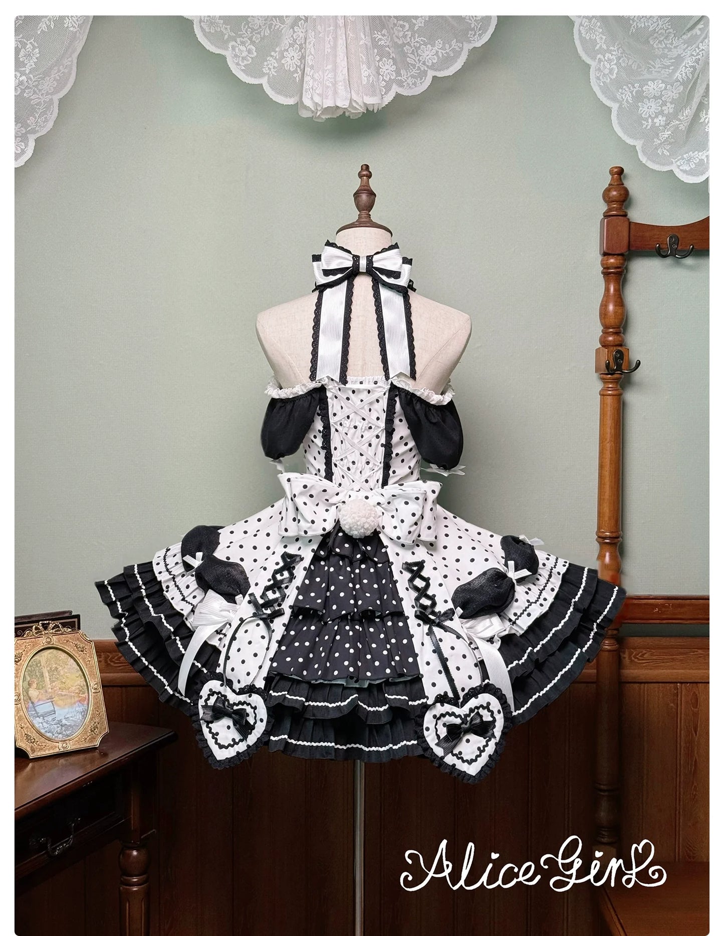 Alice Girl - Old School Polka Dots - Halter Neck Sweet Lolita OP Dress